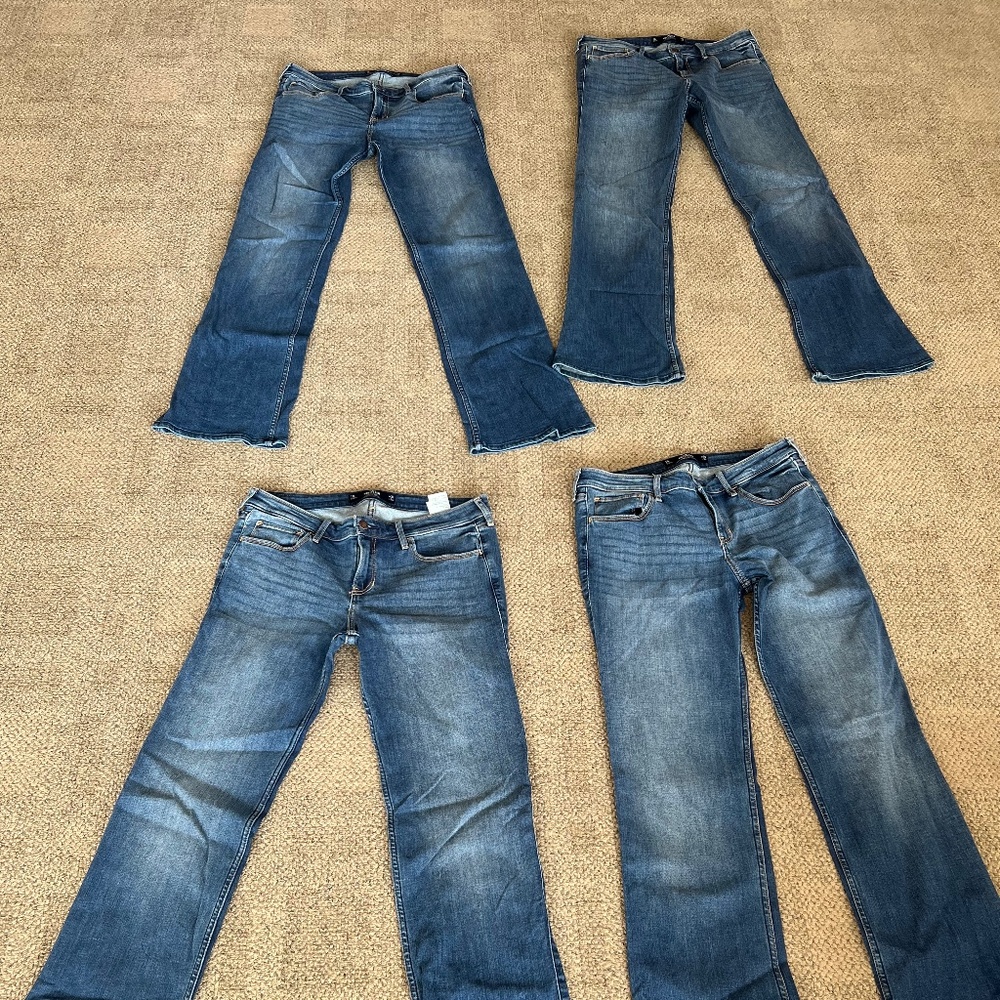 Woman's hollister boot cut jeans